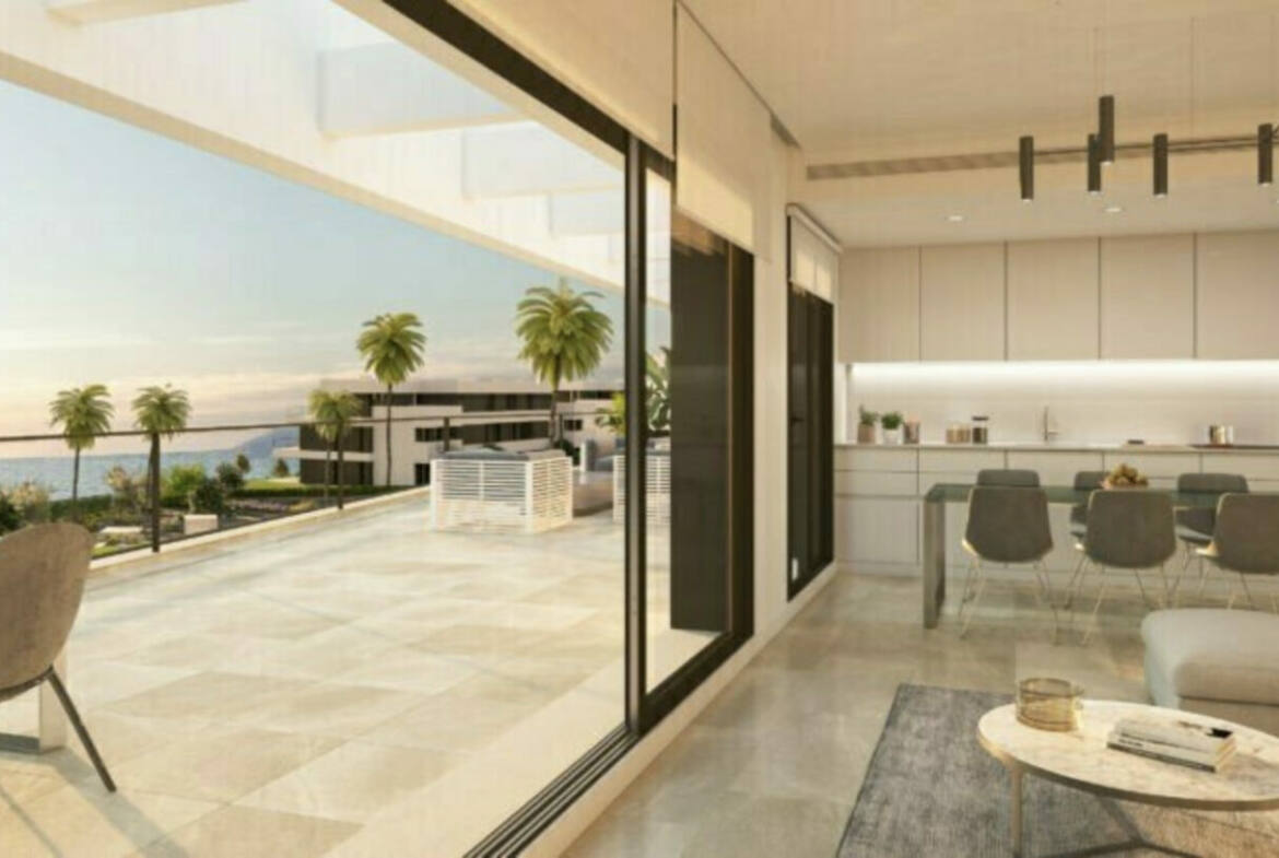 beachfront-apartment-cesares-malaga-spain